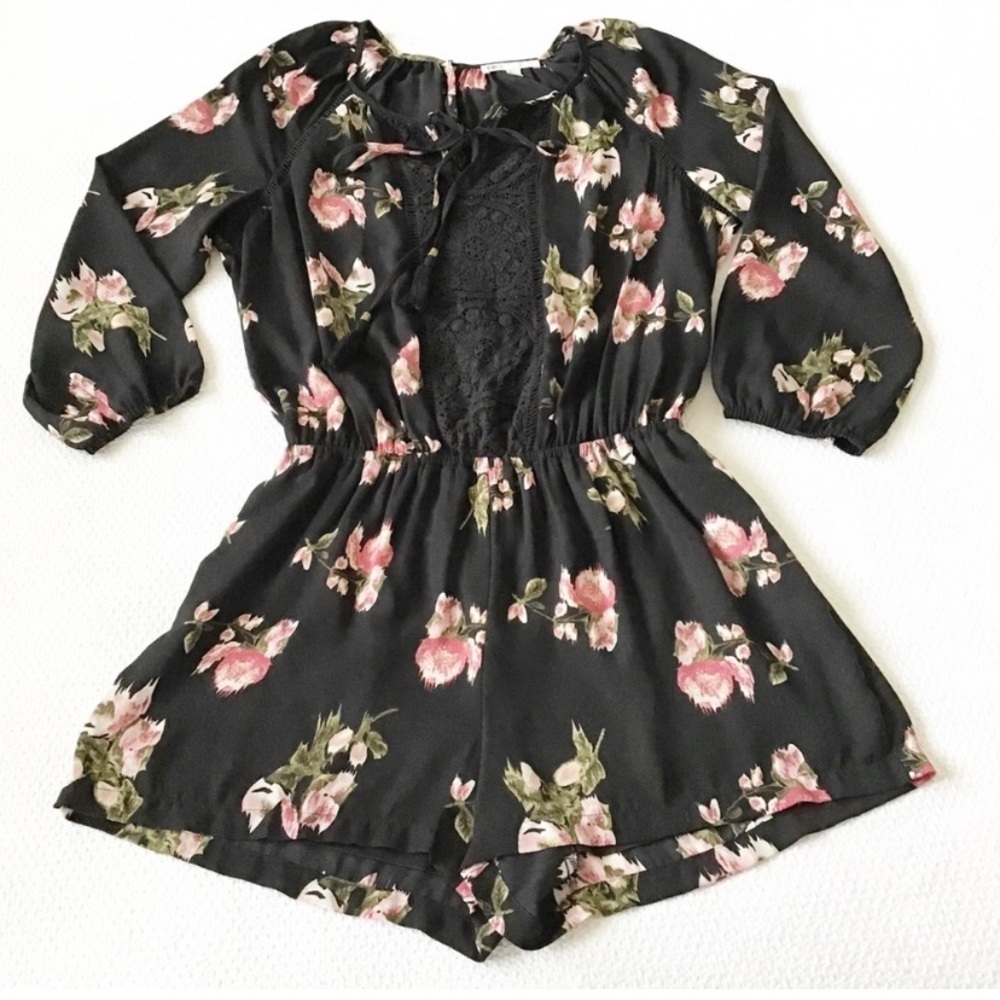 DR2 Floral Romper Black Size S - Picture 4 of 8